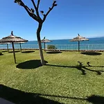 Piso Castell Con Vistas Al Mar, Piscina En La Primera Linea *