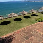 Appartement Piso Castell Con Vistas Al Mar, Piscina En La Primera Linea
