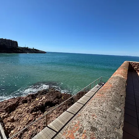 Piso Castell Con Vistas Al Mar, Piscina En La Primera Linea Salou