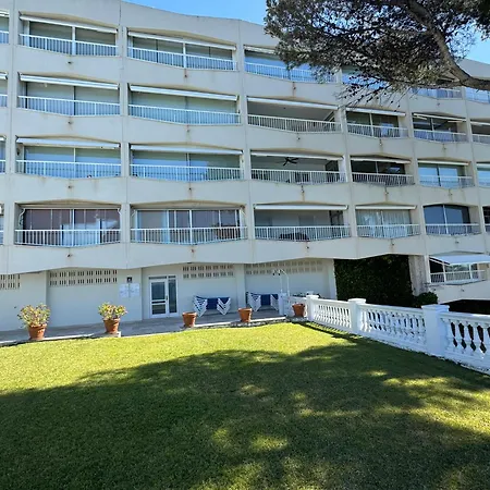 Piso Castell Con Vistas Al Mar, Piscina En La Primera Linea